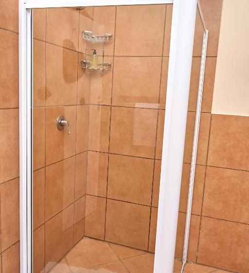 Номер Стандарт, Seaview Executive Guest House