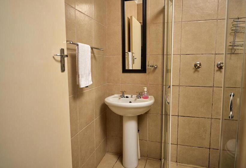 חדר דלוקס, Seaview Executive Guest House