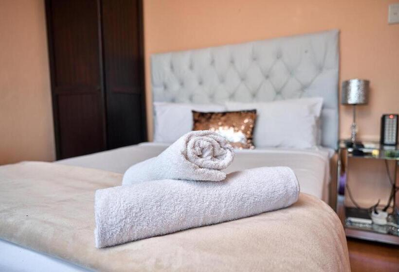 חדר אקונומי, Seaview Executive Guest House