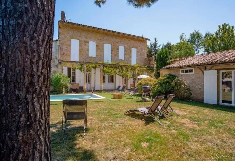 آپارتمان 1 خوابه با چشمانداز استخر, I Love Bergerac