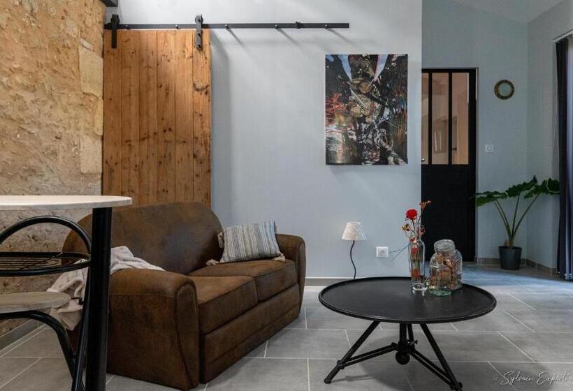 带1个卧室带泳池的公寓, I Love Bergerac