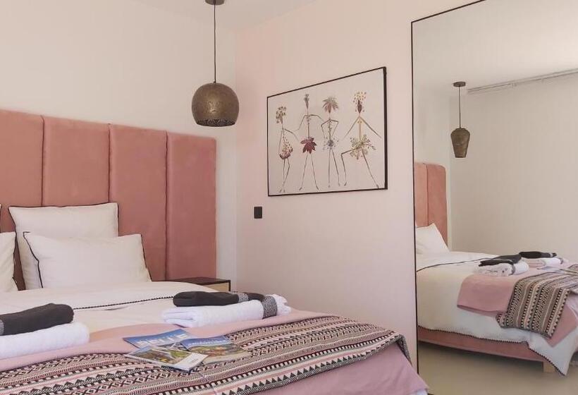 디럭스 룸, Katsoleil