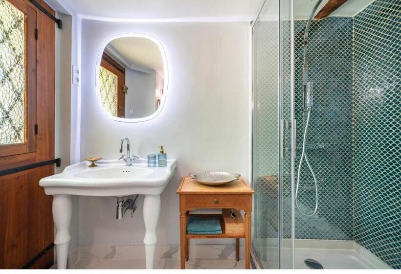 デラックスルーム, Domaine Des Encourdoules