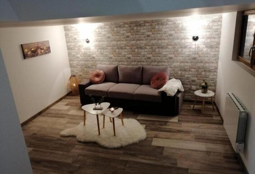 Номер Стандарт с Гидромассажем, Gîte Le Petit Crocq Avec Spa Privatif