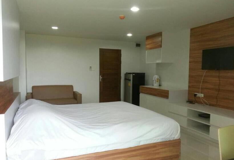 스탠다드 룸, The Seasons