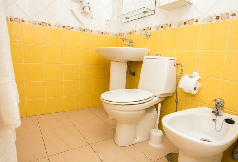 آپارتمان 1 خوابه, Apartamentos Los Tilos