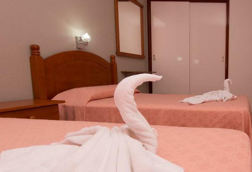 آپارتمان 1 خوابه, Apartamentos Los Tilos