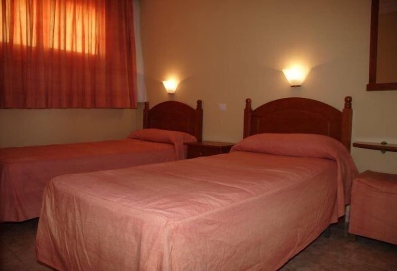 آپارتمان 1 خوابه, Apartamentos Los Tilos