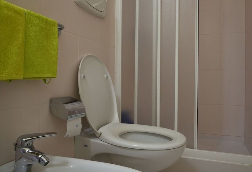 スタンダードルーム, Leonardo's Rooms