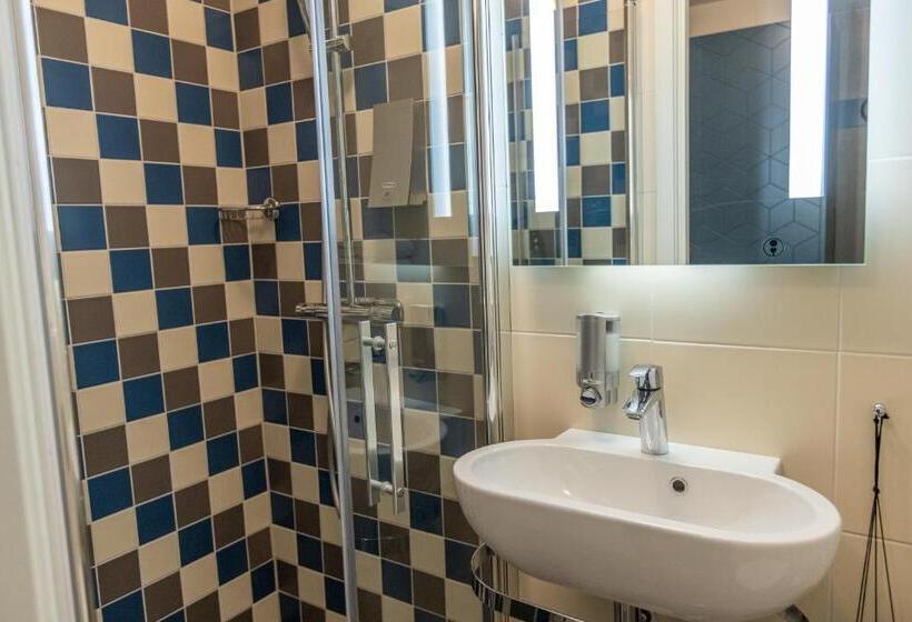 Семейный Номер, Thon Partner Hotel Dockyard