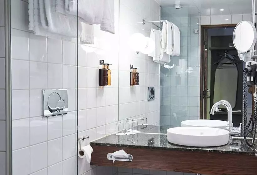 Basic-huone, Clarion Hotel Post