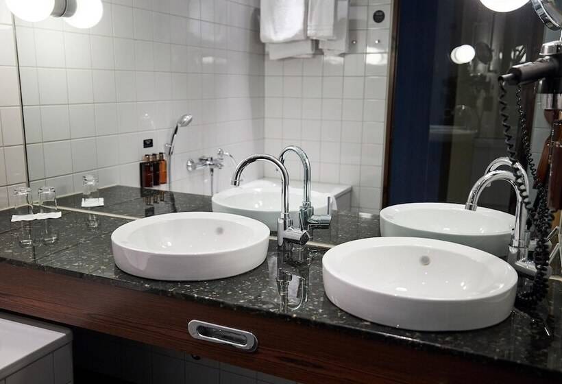 Номер Superior, Clarion Hotel Post