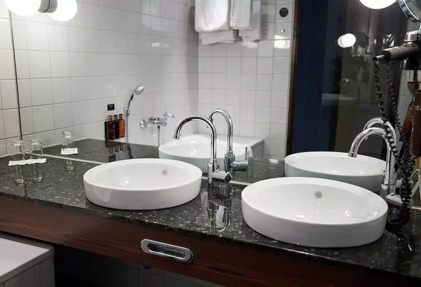 Superior-huone, Clarion Hotel Post