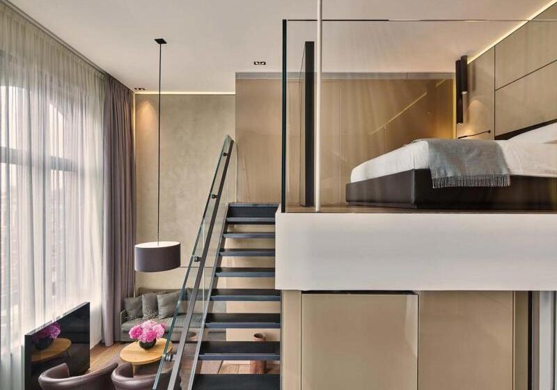 Номер Дюплекс, Conservatorium