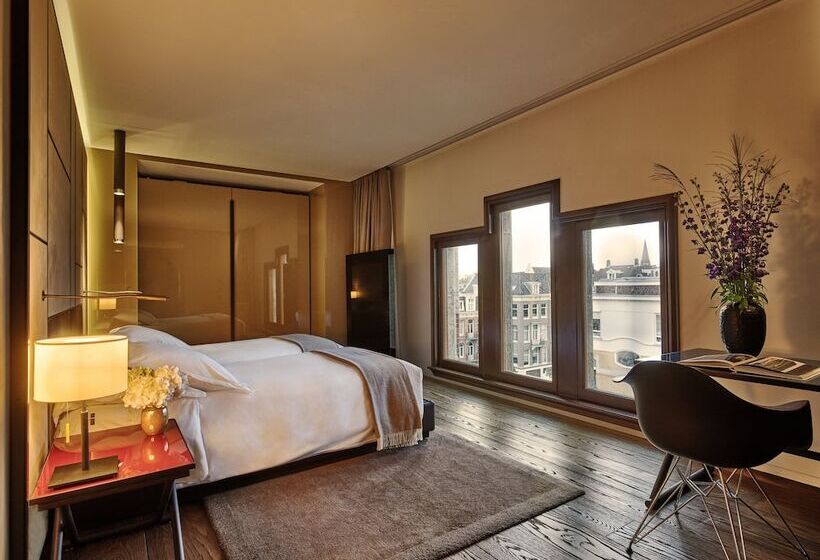 Люкс, Conservatorium