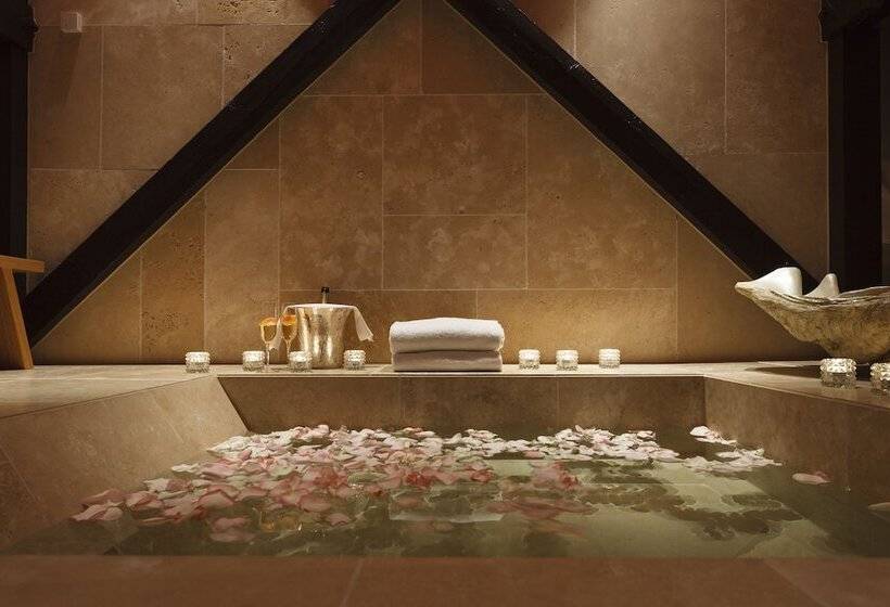 Люкс, Conservatorium