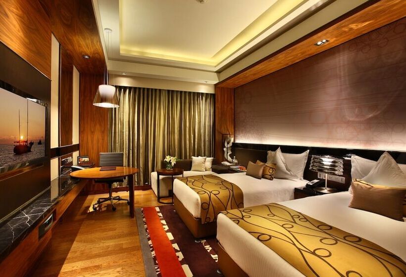 Номер Стандарт, Crowne Plaza New Delhi Rohini, An Ihg