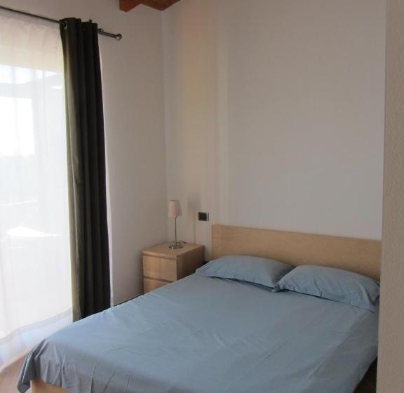 Номер Стандарт, Pedra Ruja