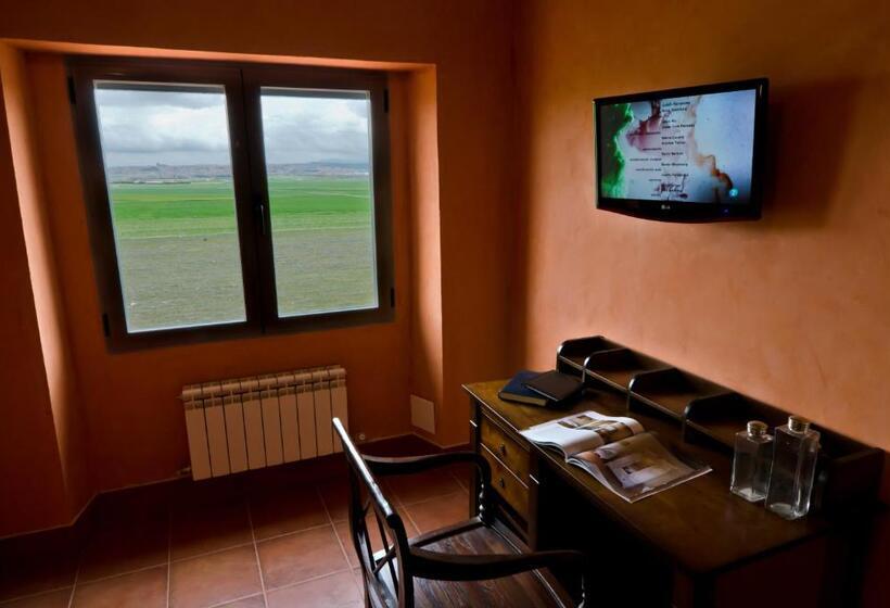 Quarto Estandar, San Miguel Del Valle Amblés