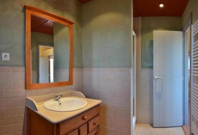 Comfort Kolmen Hengen Huone, San Miguel Del Valle Amblés