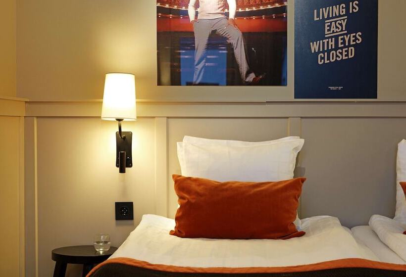 غرفة قياسية, Scandic Grand Central