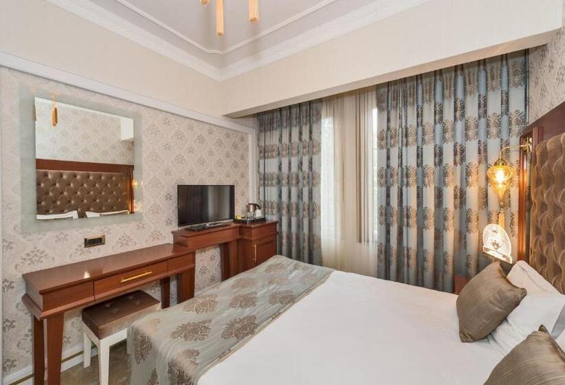 اتاق استاندارد, The Empress Theodora