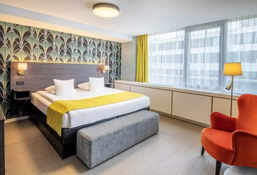 سوئیت رویال, Thon Hotel Eu
