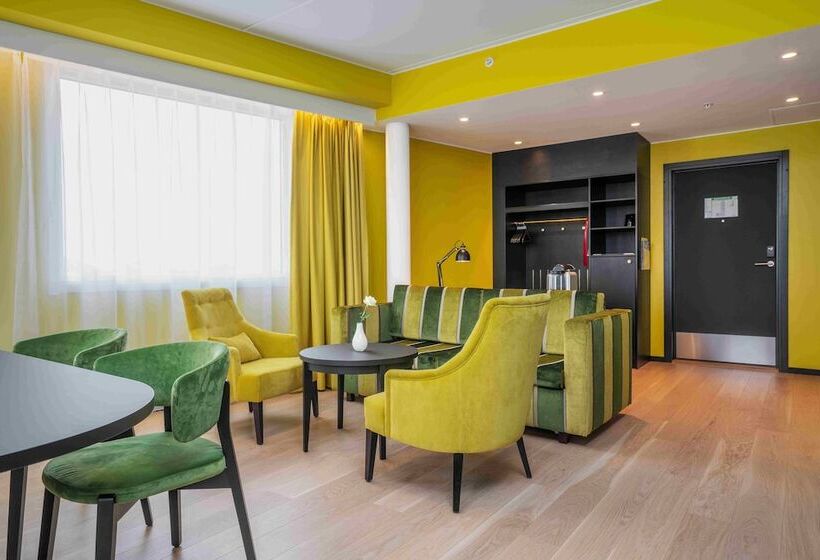 Люкс, Thon Hotel Kirkenes