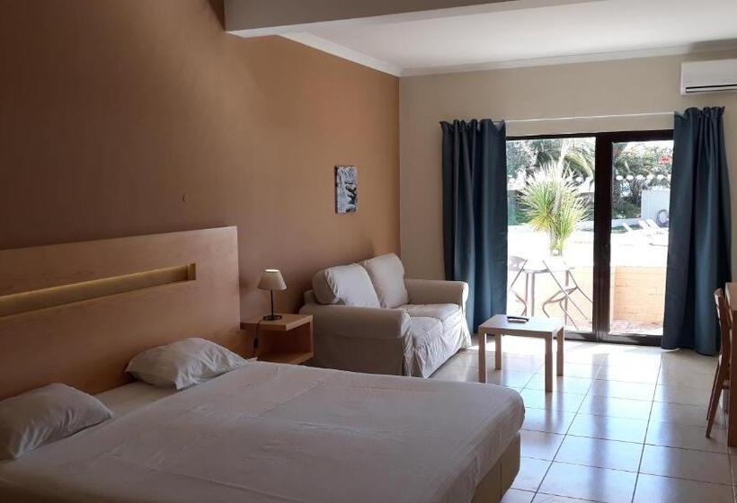 プールビュースタンダードルーム, Vilamar