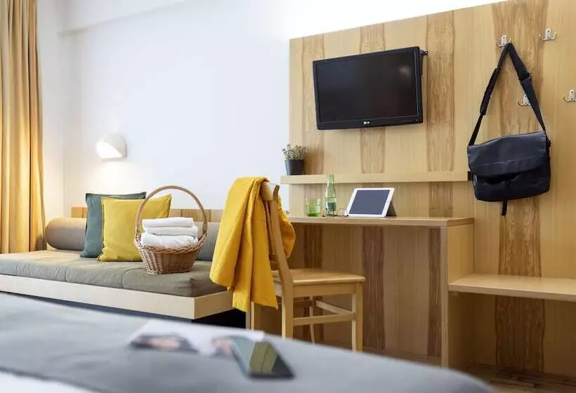 スタンダードトリプルルーム, Jufa Hotel Bruck An Der Mur   Im Weitental