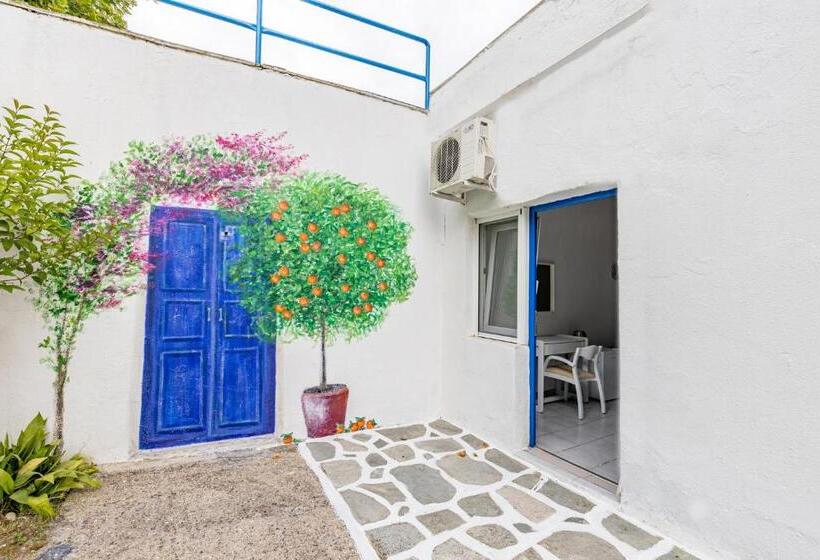 Номер Deluxe Вид на Море, Theo Bungalows Boutique