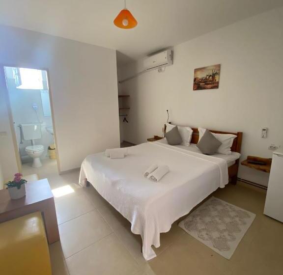 Standard Room, Vila Azaleea