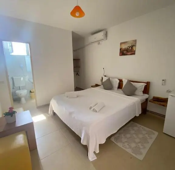 Standardrum, Vila Azaleea
