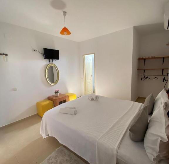 Standard Room, Vila Azaleea