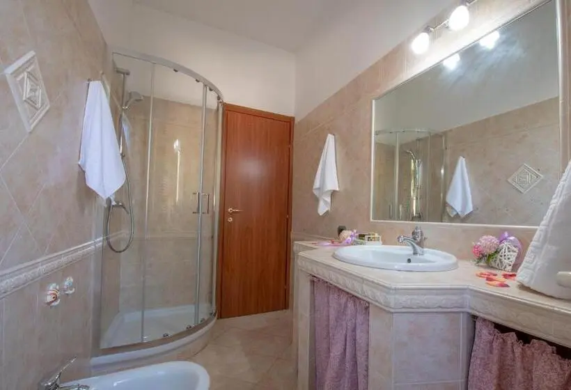 スタンダードルーム, B&b Roman Country Villa