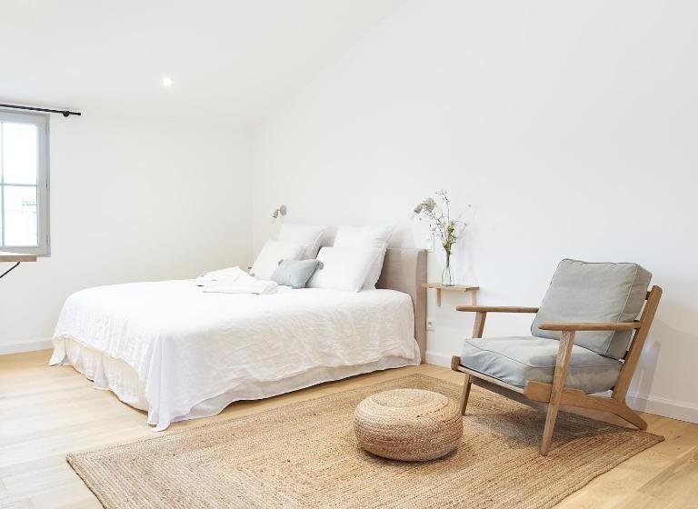 Номер Superior Кровать Кинг, Maison 1634   Parking, Petit Dejeuner Compris, Proche Centre, Climatisation, Piscine