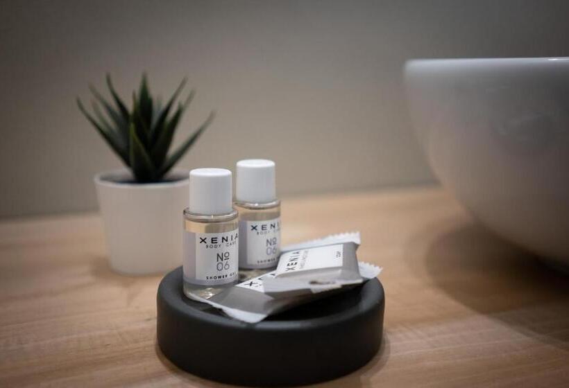 اتاق استاندارد, Battisti 56