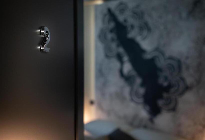 اتاق استاندارد, Battisti 56