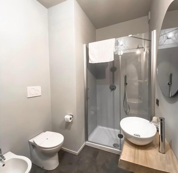 اتاق استاندارد, Battisti 56