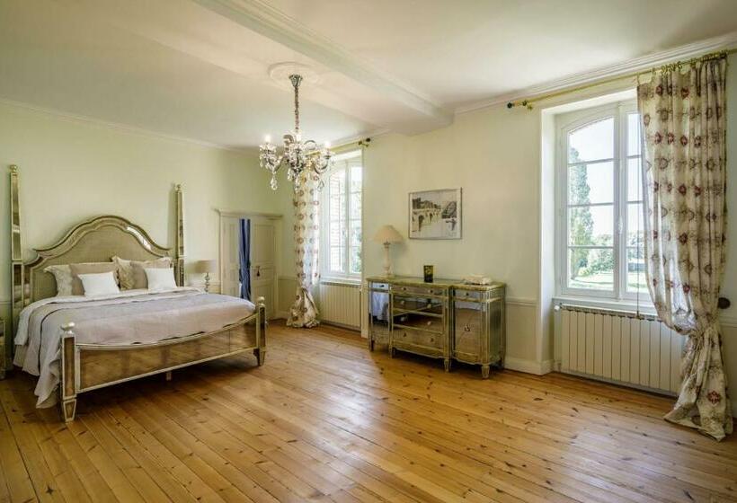 Номер Deluxe, Manoir De Bel Ebat