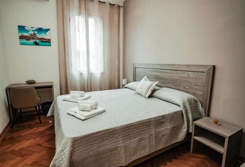 Standard room with outdoor bath, Angelica Home