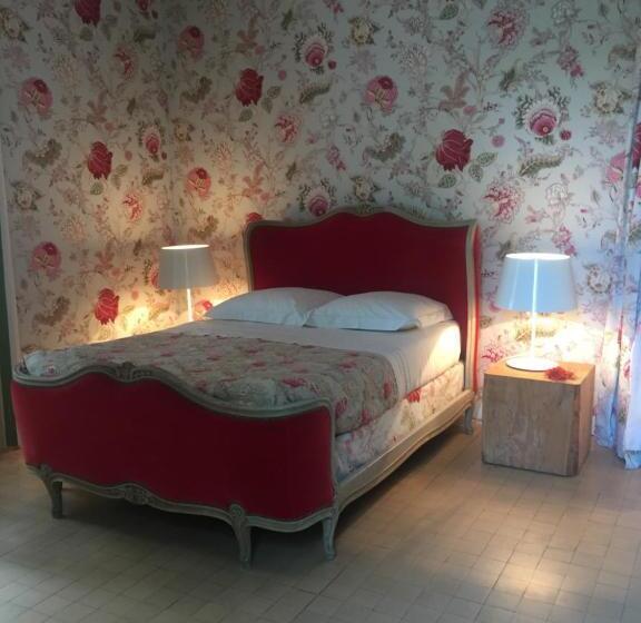 标准间, Damechouette