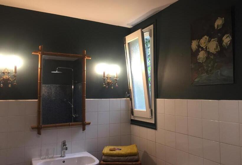 标准房带园景, Damechouette