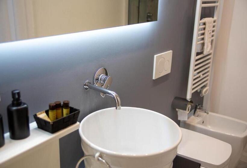 スタンダードシングルルーム, Flyhouse Fiumicino