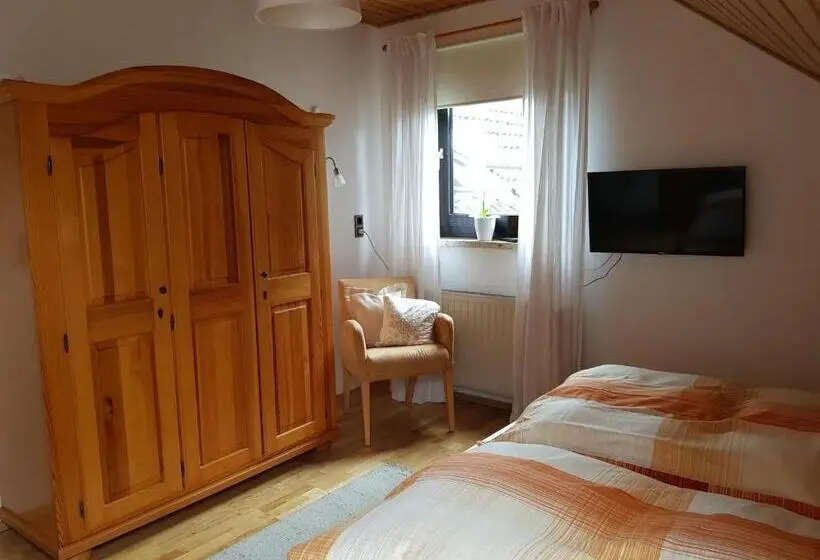 スタンダードルーム, Gästezimmer Aschenbrenner