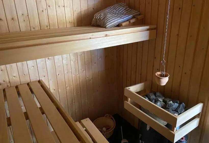 ２ベッドルームアパートメント, Rumah Senang