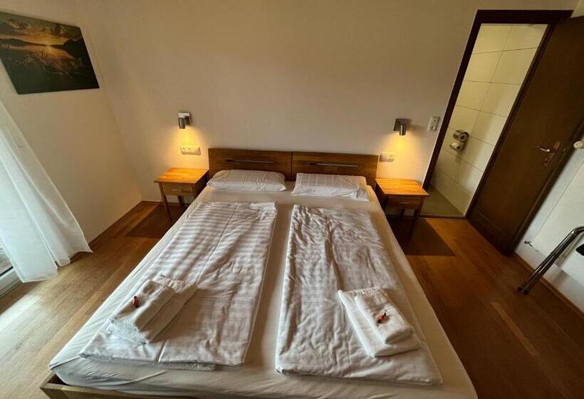 バルコニー付きスタンダードルーム, Gästehaus Forggensee