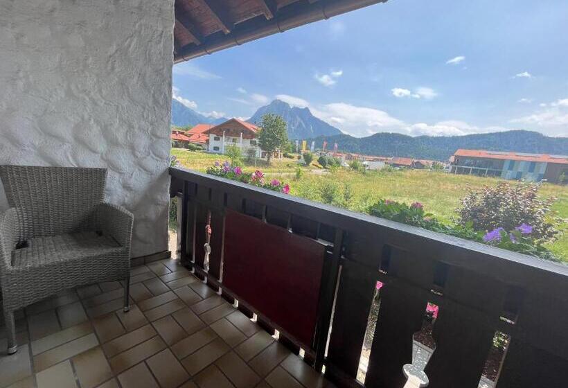 バルコニー付きスタンダードルーム, Gästehaus Forggensee