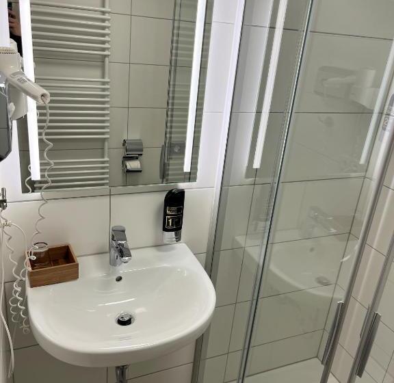 バルコニー付きシングルスタンダードルーム, Gästehaus Forggensee