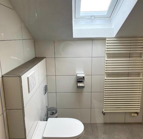 バルコニー付スタンダード4ベッドルーム, Gästehaus Forggensee